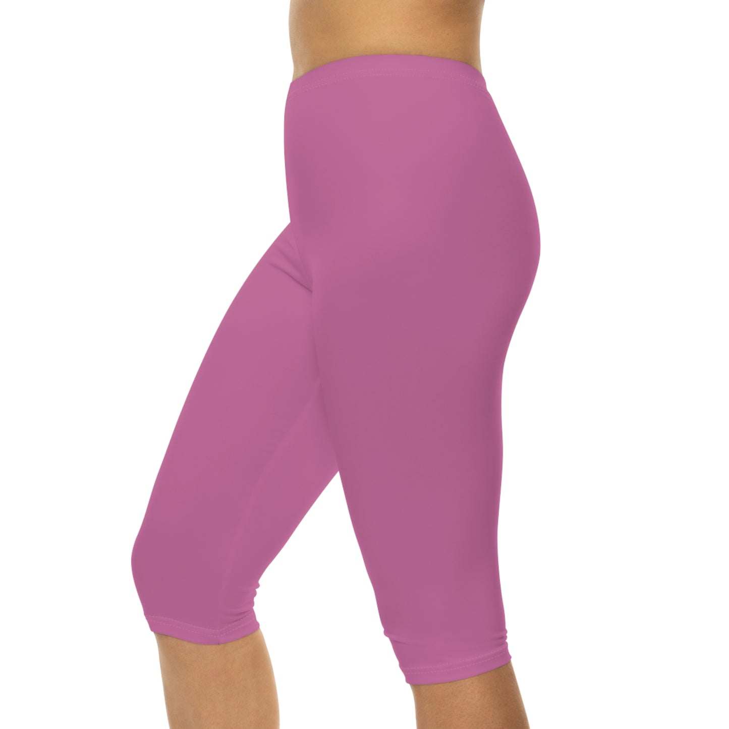 Chiller A Women’s Light Pink Capri Leggings (AOP)