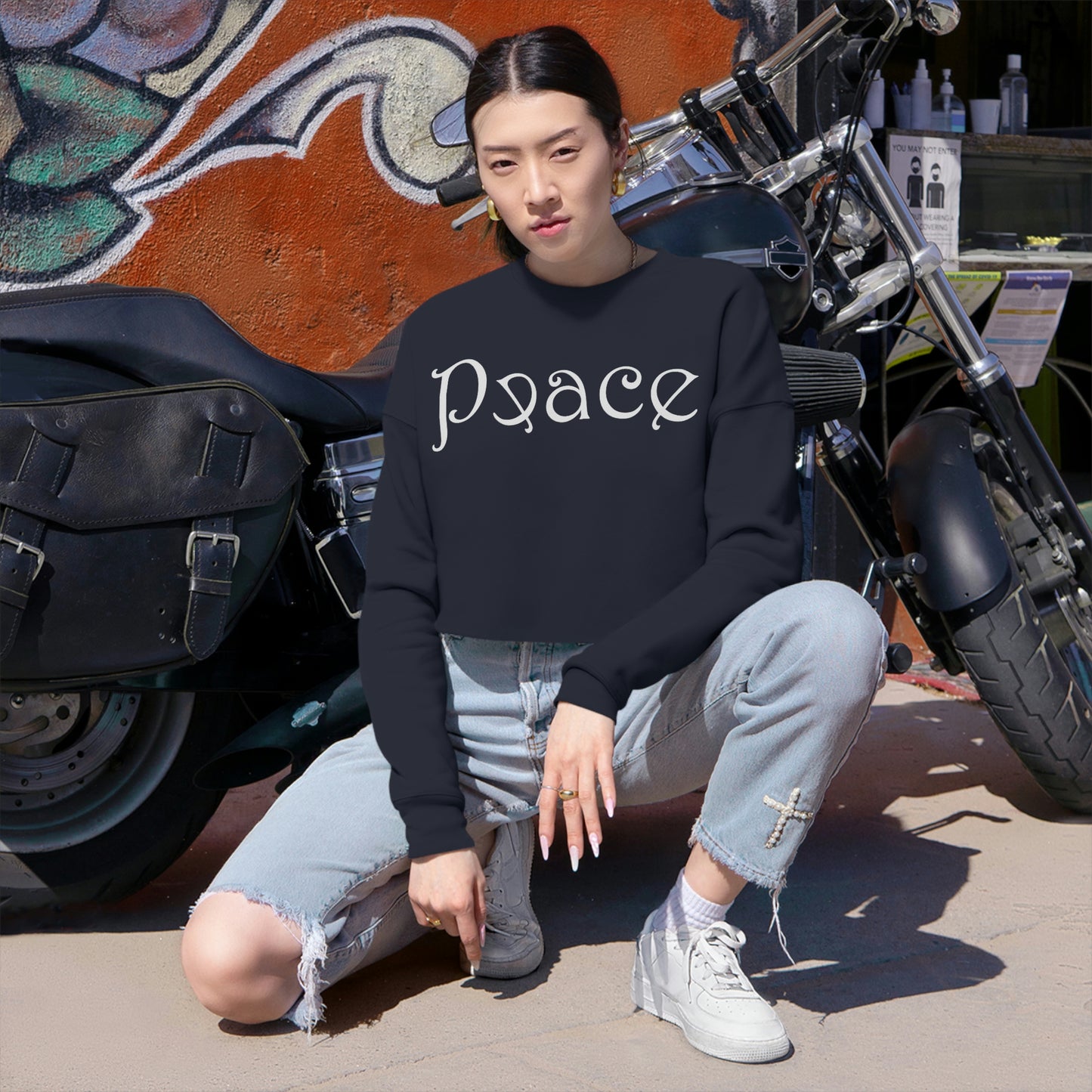 Peace Women's Cropped Sweatshirt