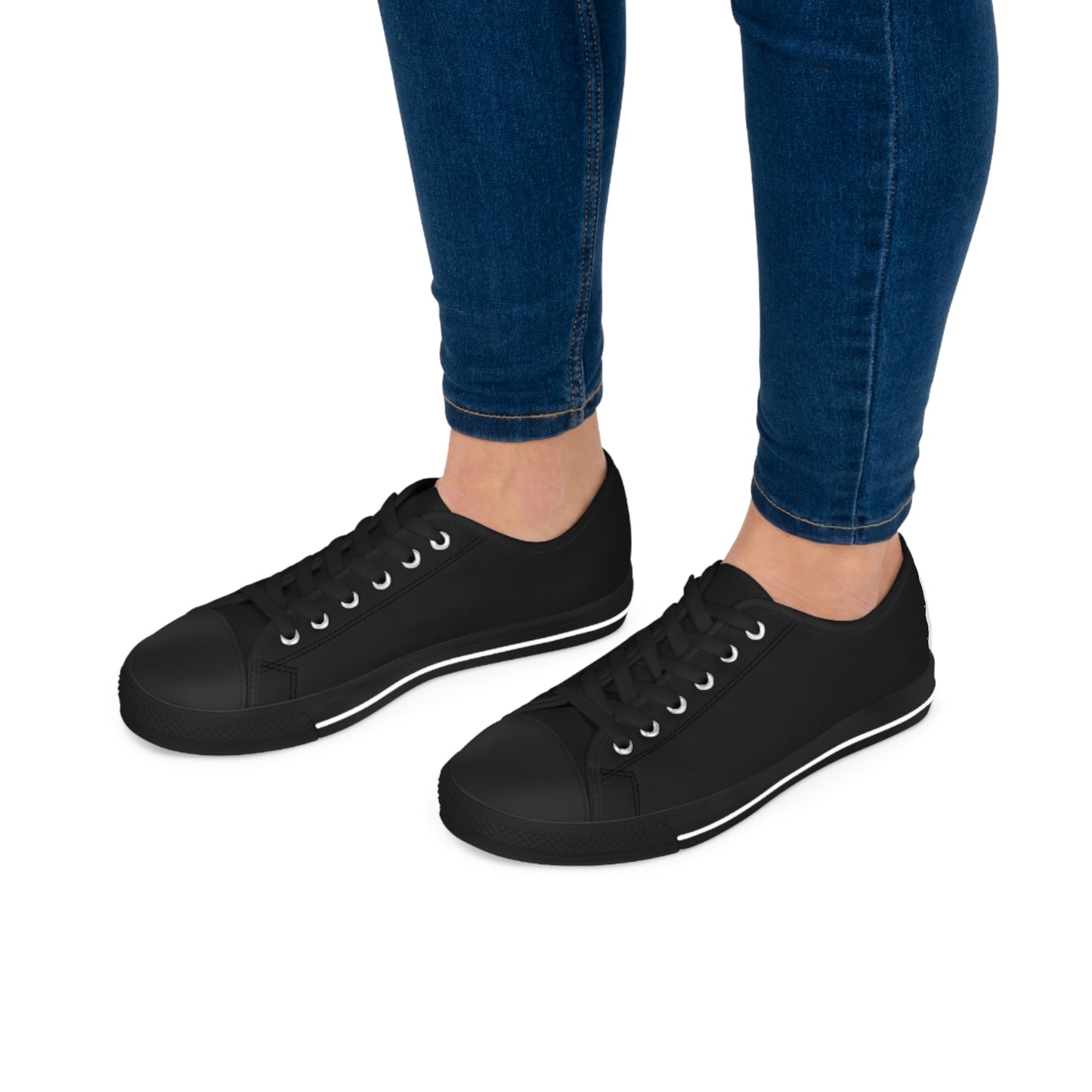 Chiller A Women's Black Low Top Sneakers