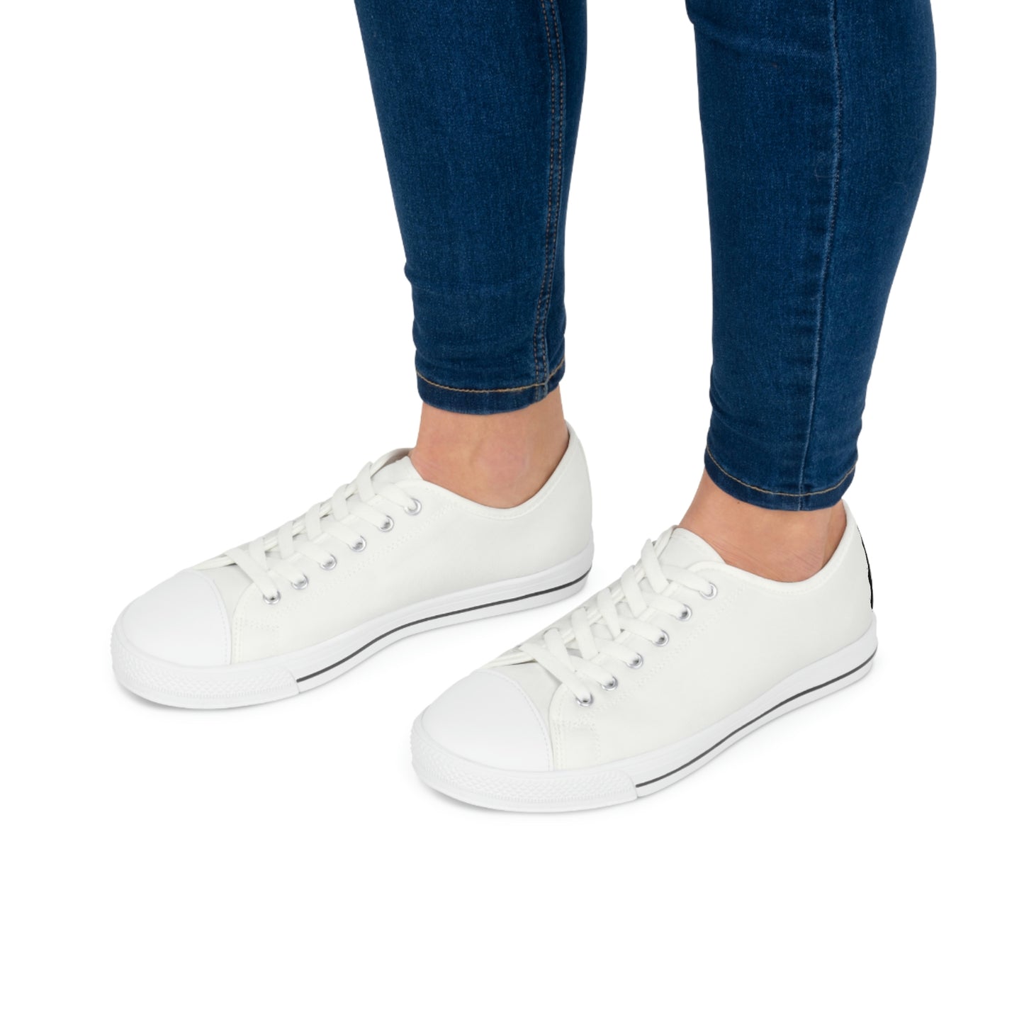 Chiller A Women's White Low Top Sneakers