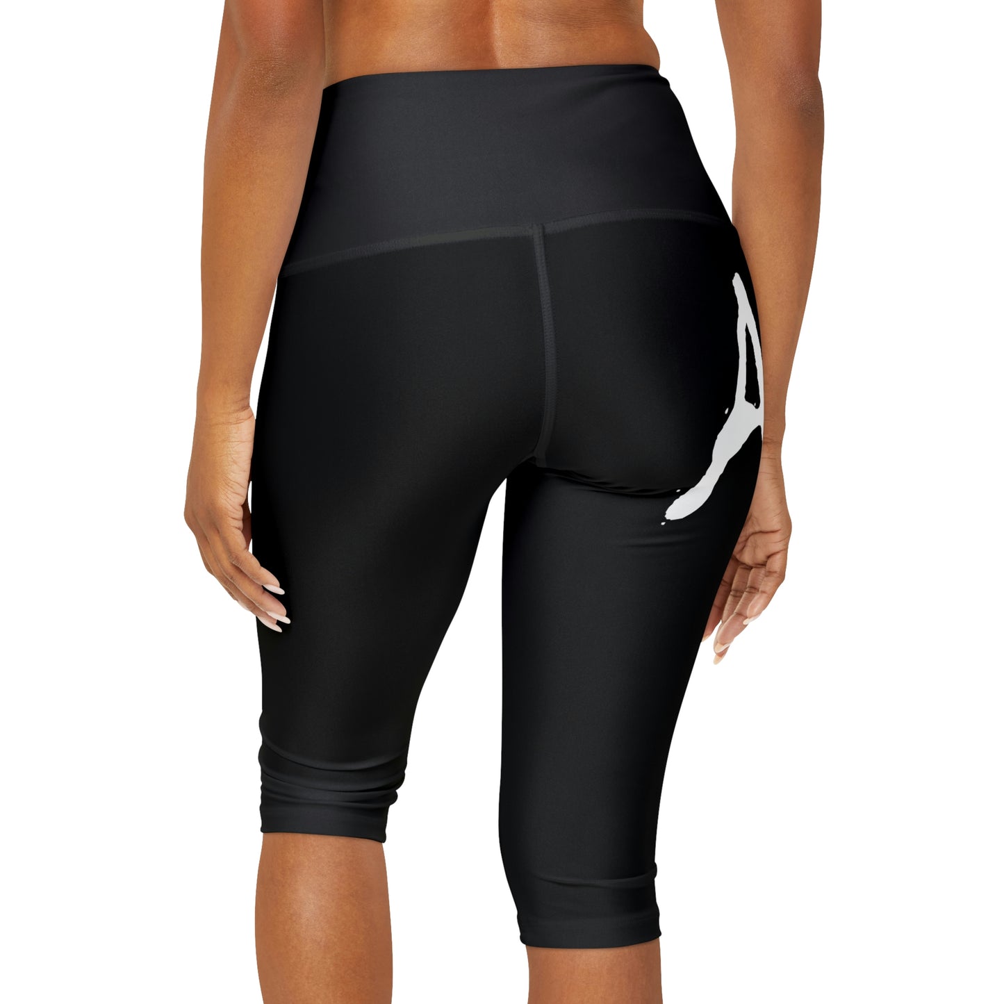 Chiller A Black Yoga Capri Leggings